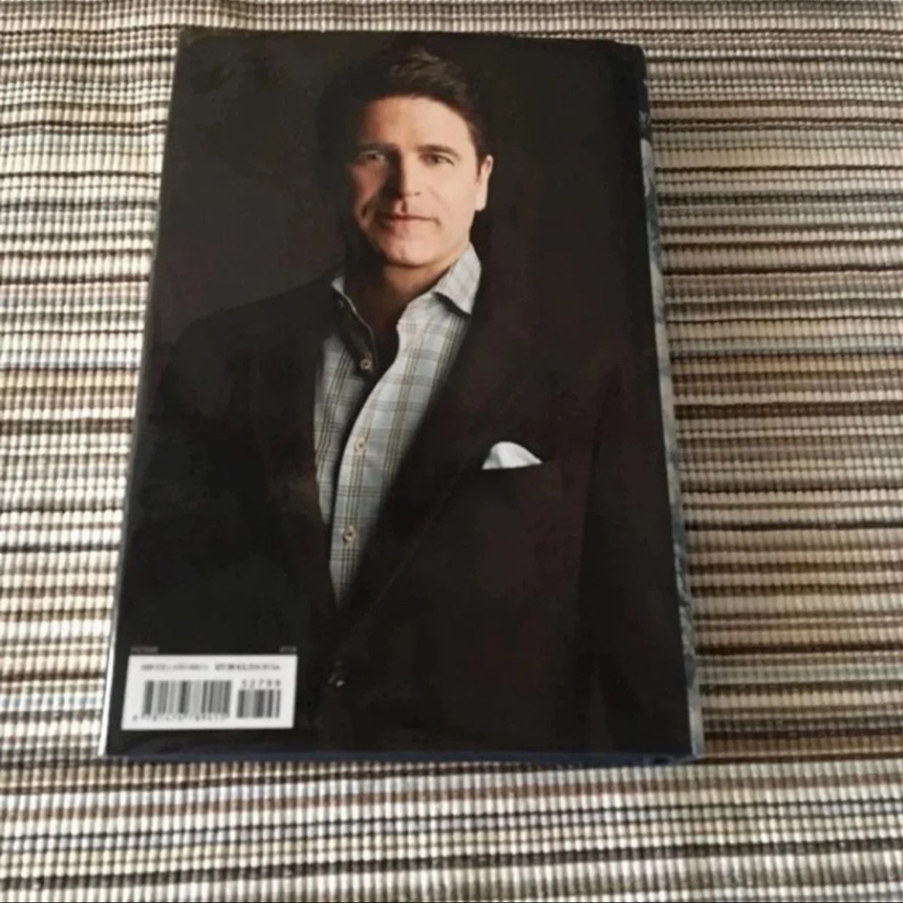 Spy Master Hardcover Book By: Brad Thor - Picture 2 of 8